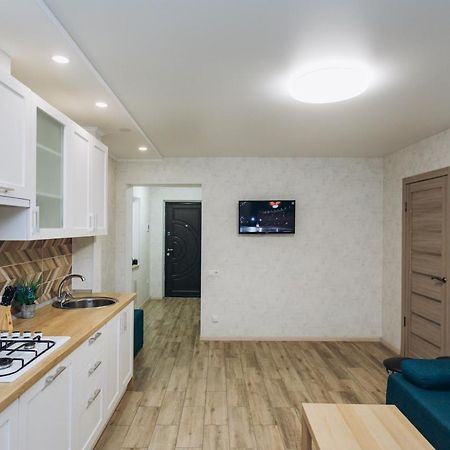 Luxe Apart-Hotel Near Lavina New Building 1 Floor Sumy Exterior photo