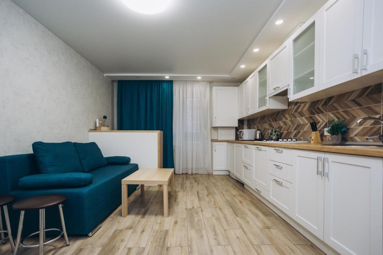 Luxe Apart-Hotel Near Lavina New Building 1 Floor Sumy Exterior photo
