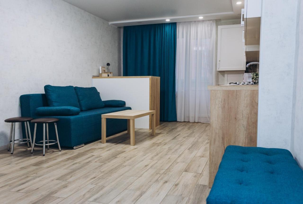 Luxe Apart-Hotel Near Lavina New Building 1 Floor Sumy Exterior photo