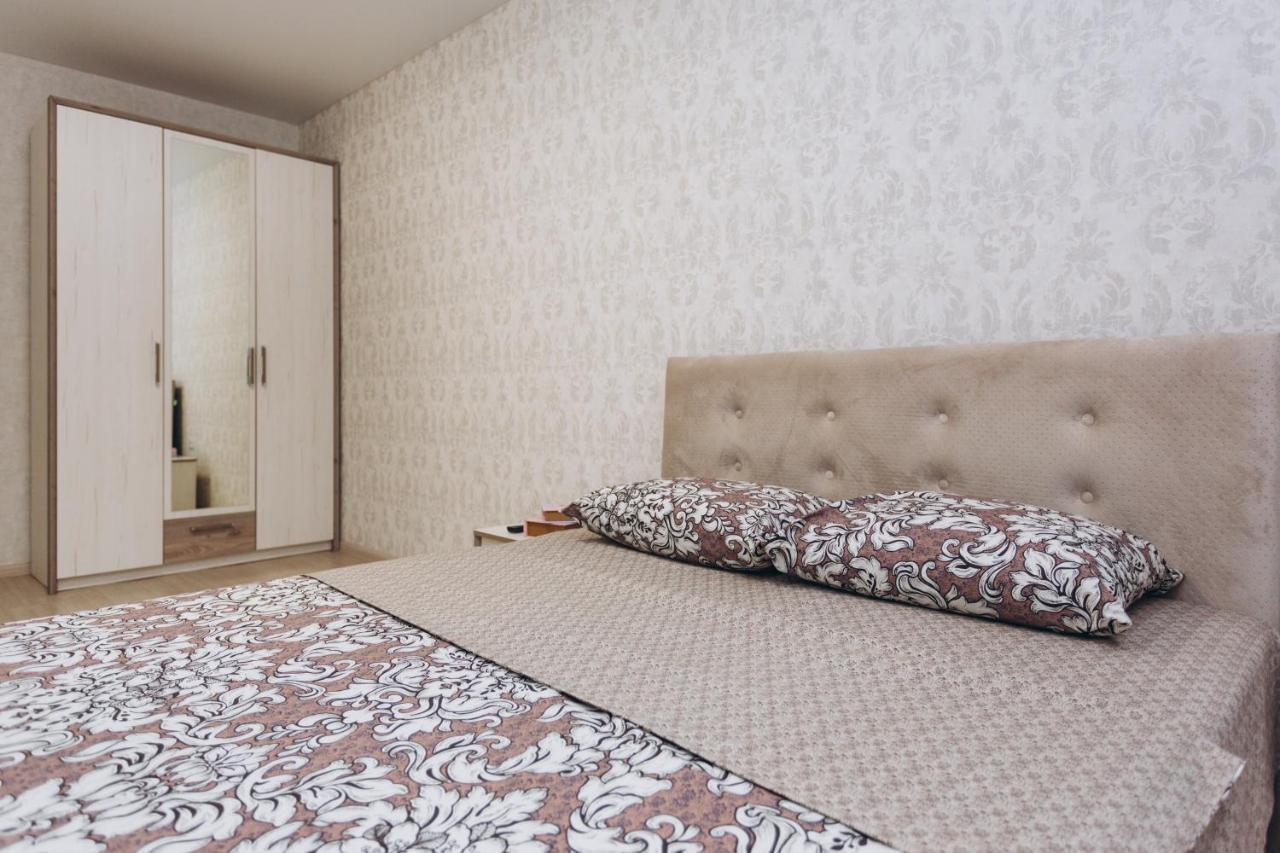 Luxe Apart-Hotel Near Lavina New Building 1 Floor Sumy Exterior photo